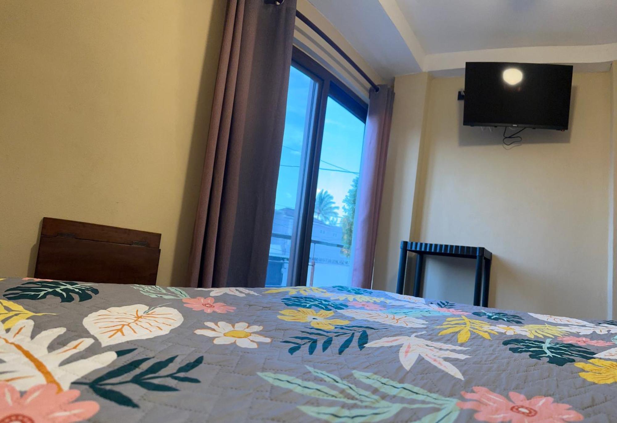 Готель Sky Garden Guatemala City Екстер'єр фото