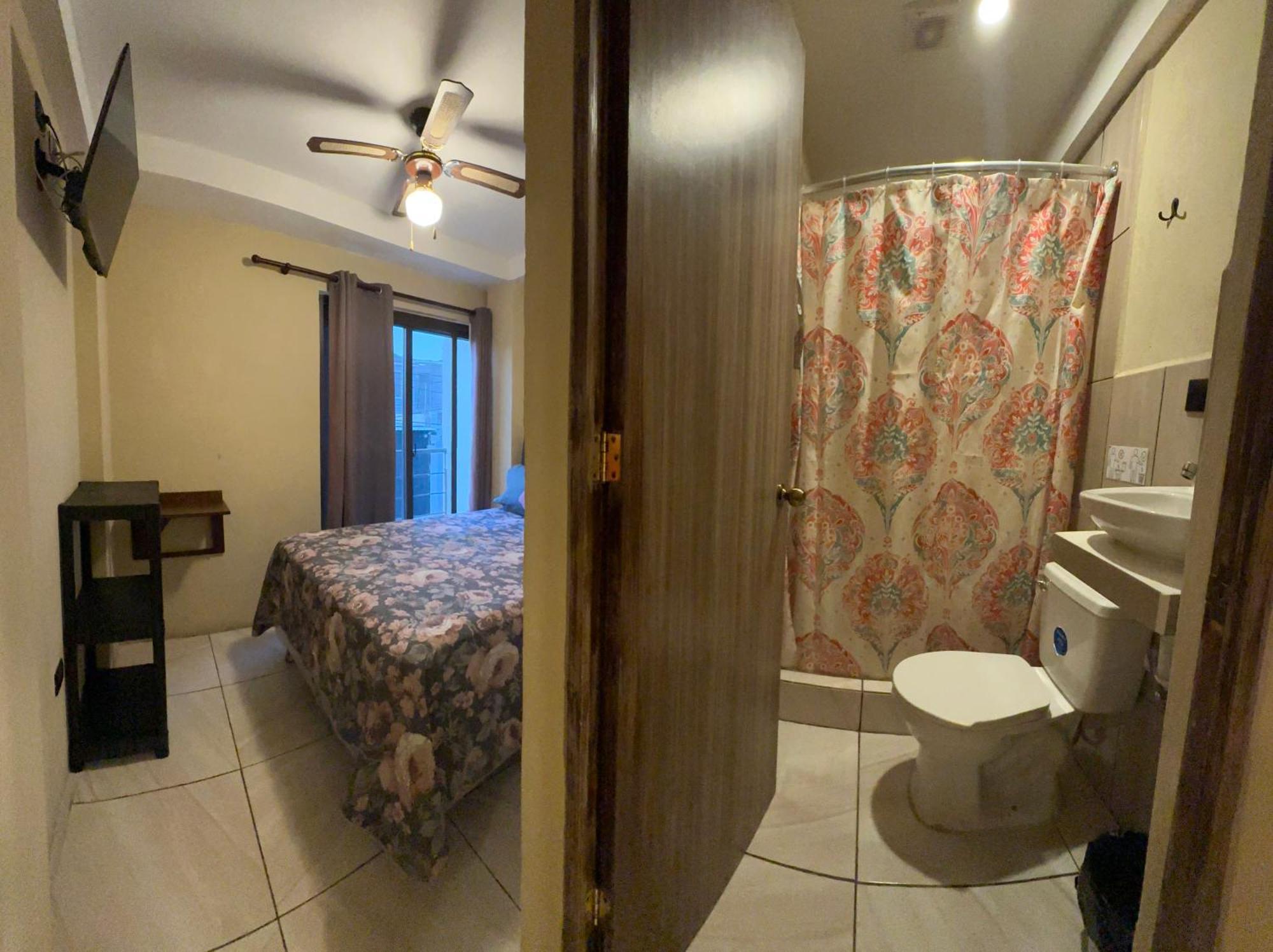 Готель Sky Garden Guatemala City Екстер'єр фото